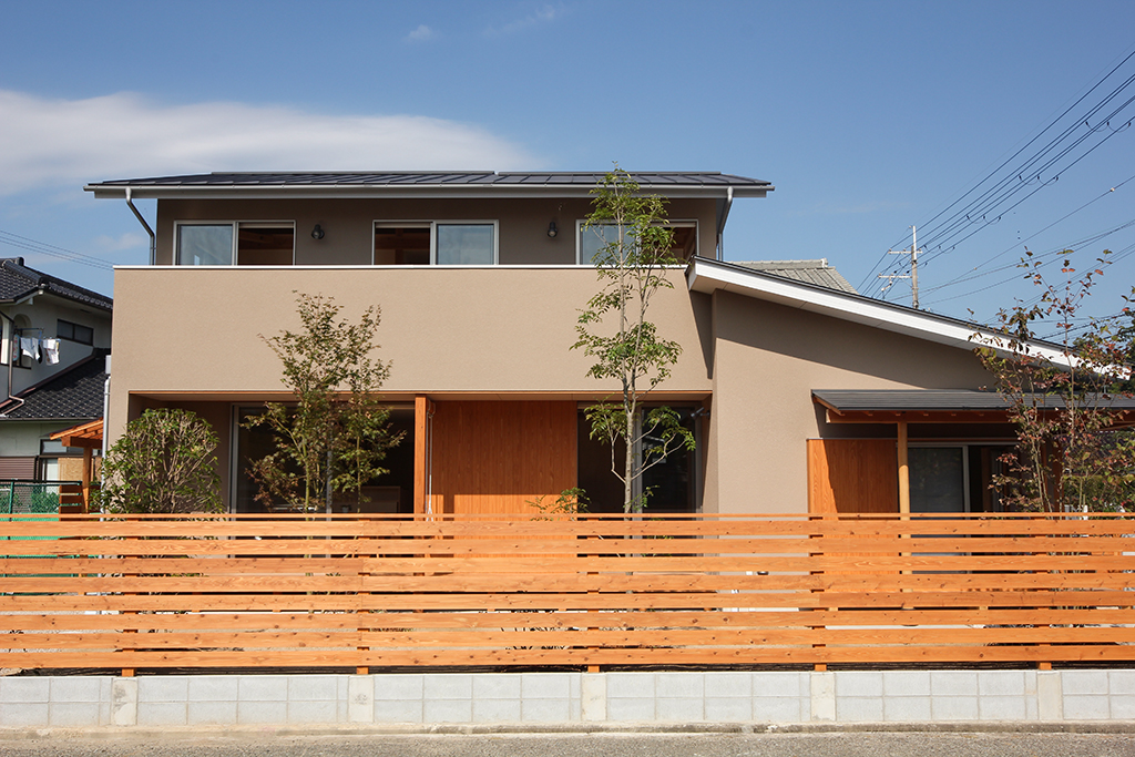 姫路市の木の家『現代風・和のすまい』 和の雰囲気を感じる外観