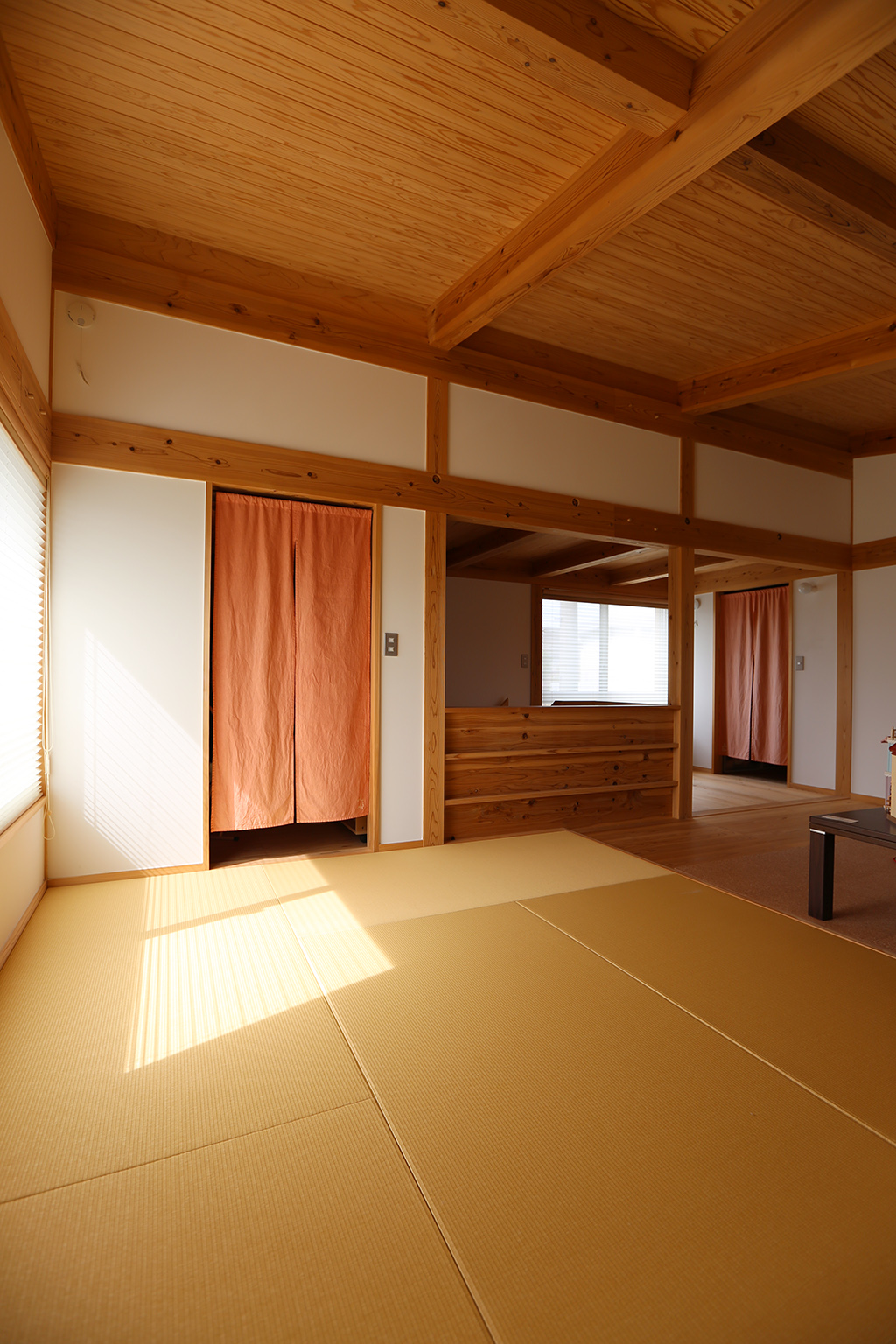 姫路市の木の家 畳敷きのフリールーム