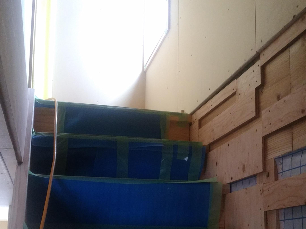 宍粟市の木の家　大工工事階段