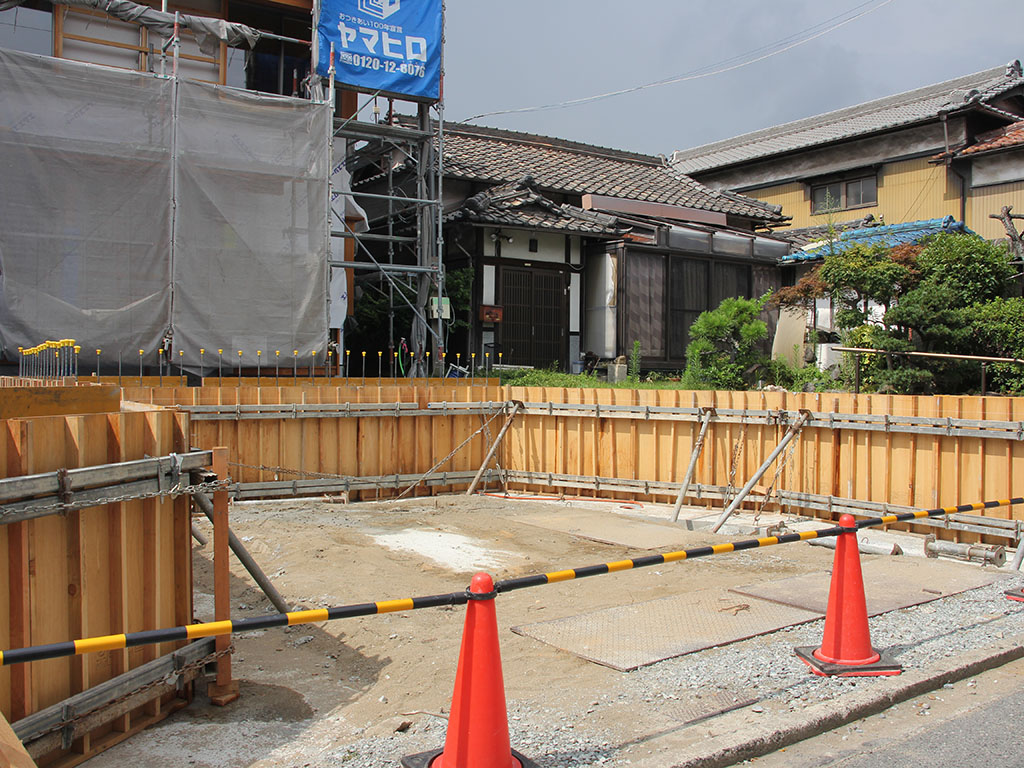 姫路市の木の家 外構駐車場工事