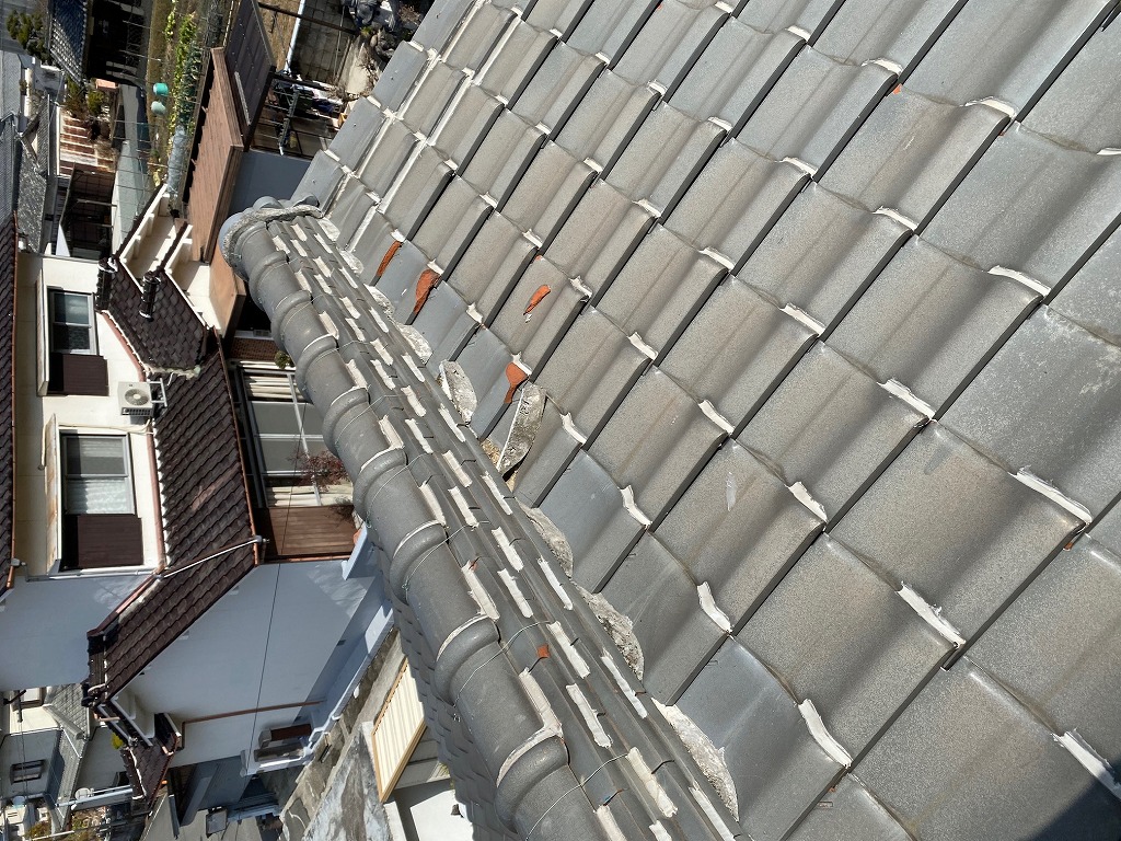 屋根瓦の修理 | ヤマヒロ