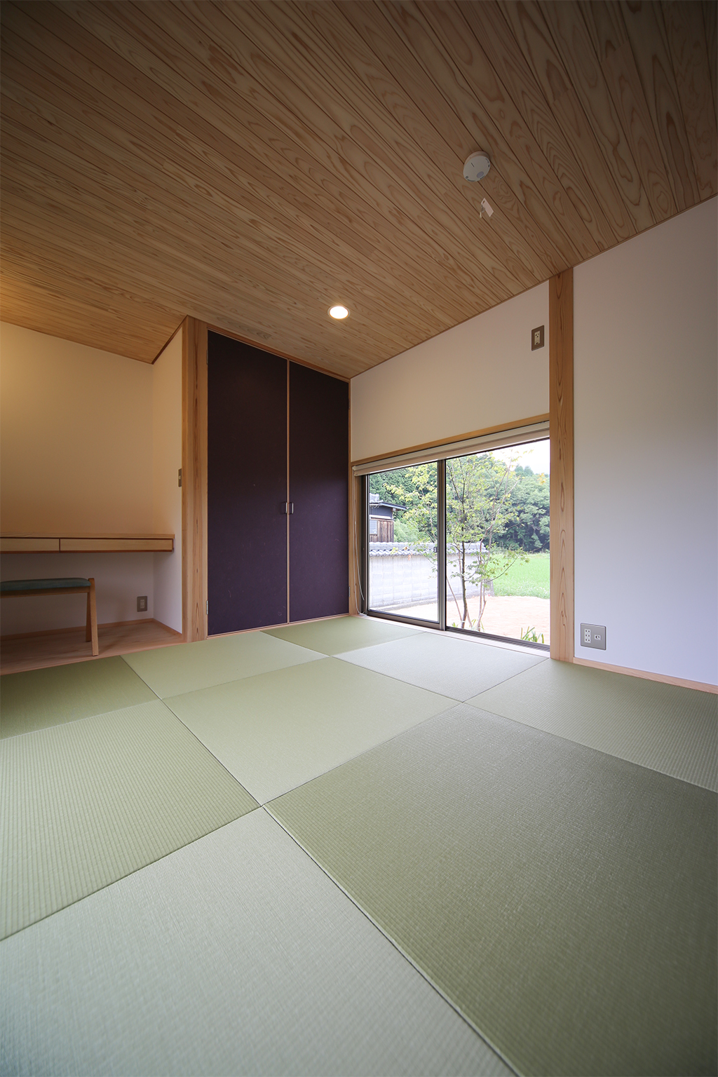 神崎郡の木の家 客間に使える和室