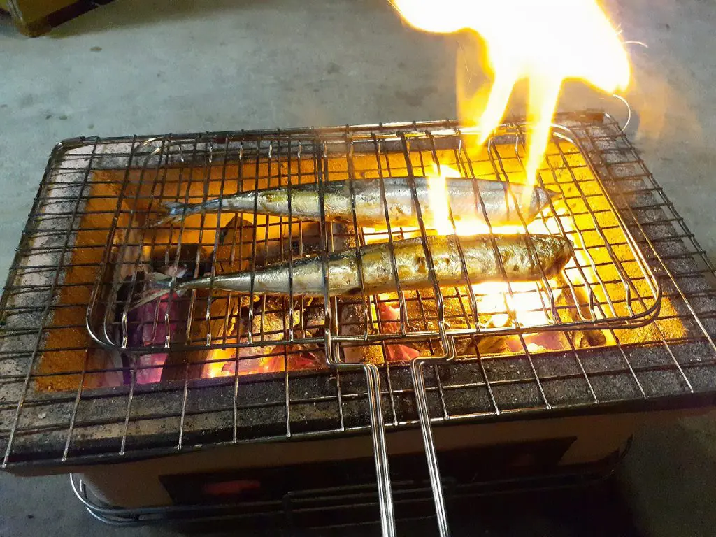 囲炉裏風炭火炉 茶・焼き用 携帯式アウトドア（コンロ 炭火」の