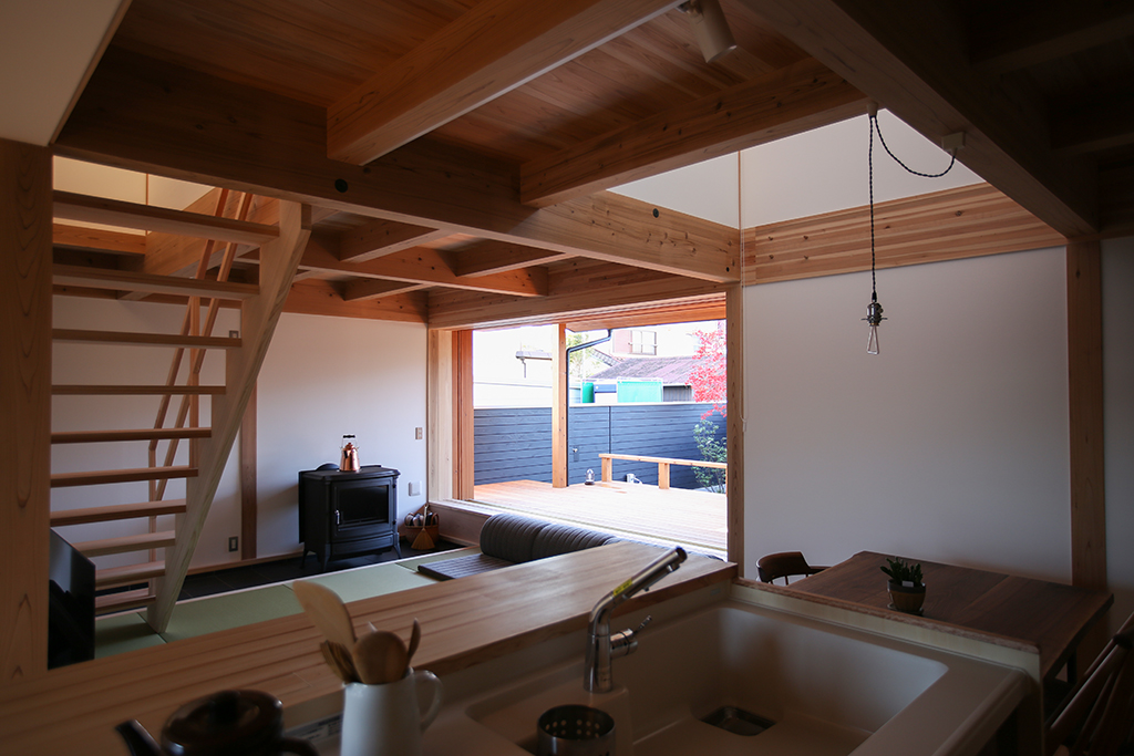 加古川市の木の家 キッチンからの眺め