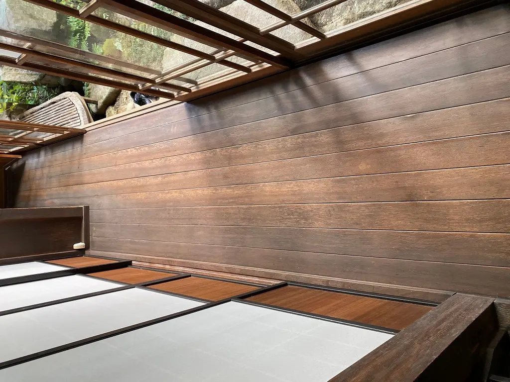 アルミサッシ 建物中木材 屋根材【折板】テーブル - 群馬県のその他