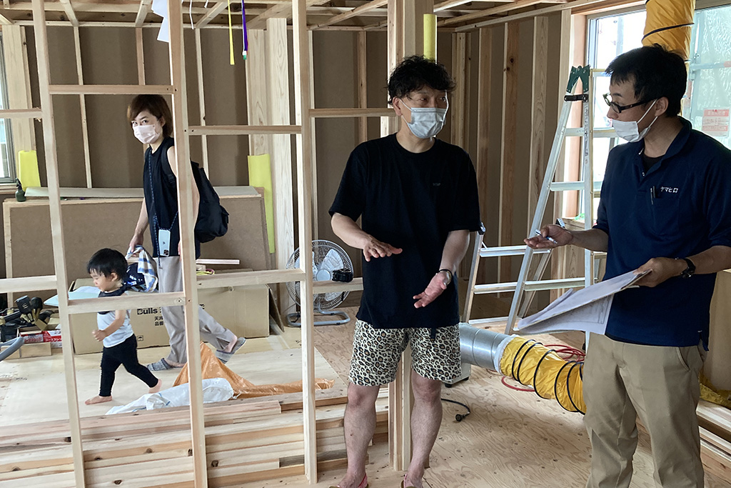 加古川市の木の家 現場打ち合わせ