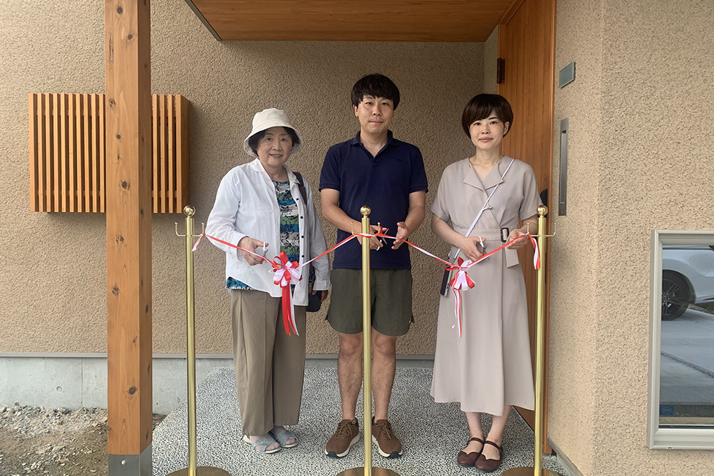 神崎郡の木の家　引渡式