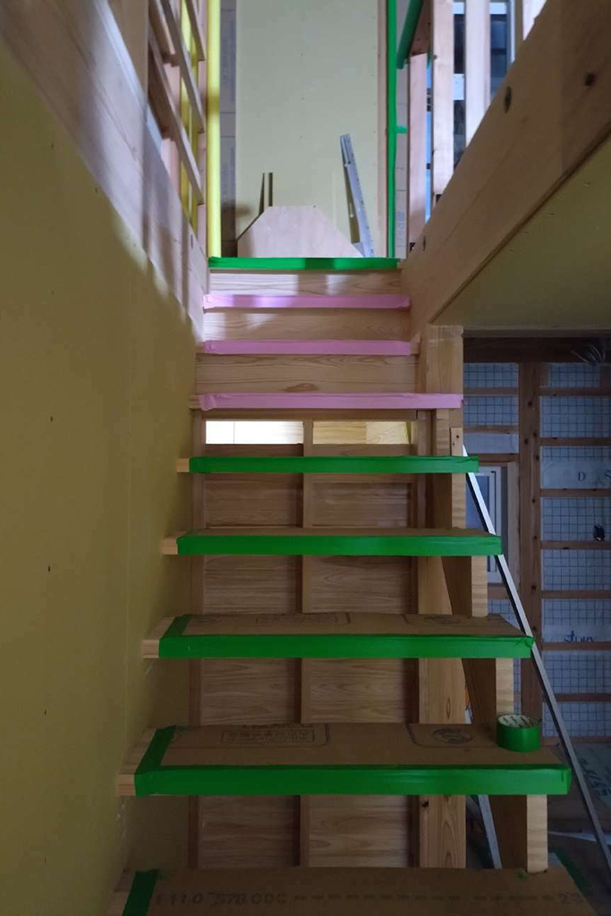 加古川市の木の家　階段