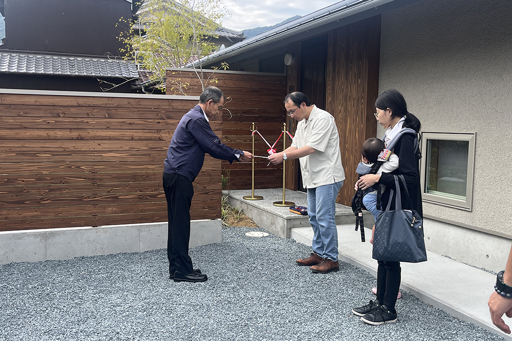 たつの市の木の家 引渡式